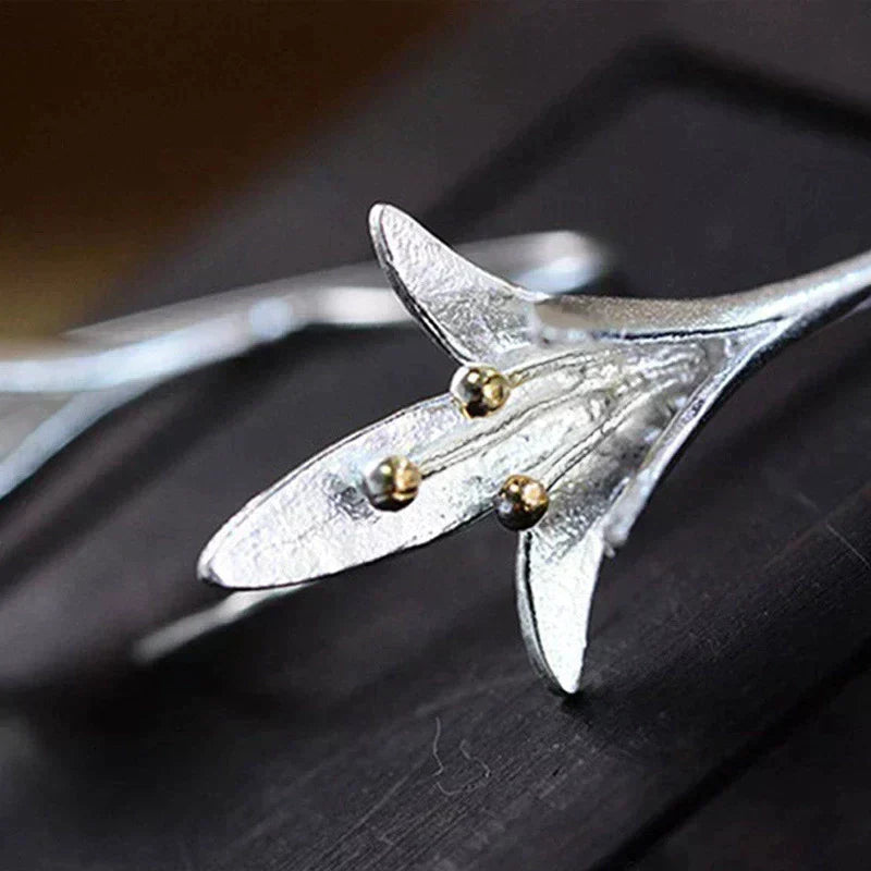 Ezüst virág fülbevalók