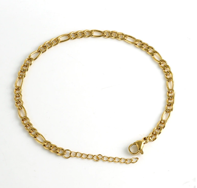 Neris Alaine karkötő